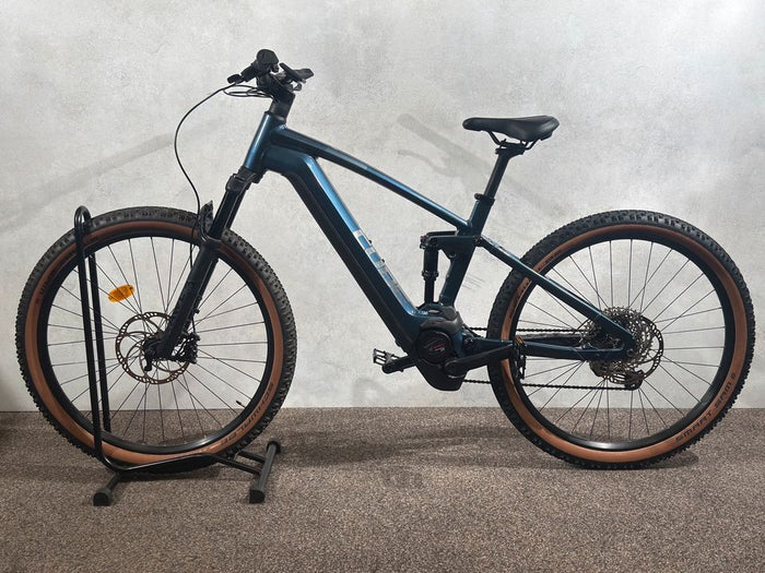 Cube Stereo Hybrid Race 120