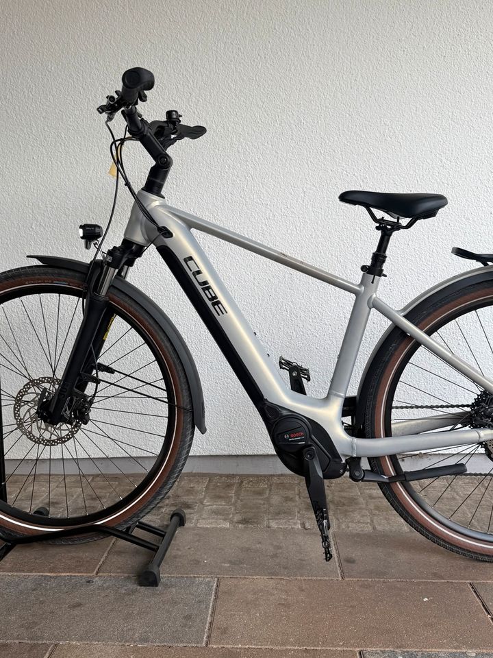 Cube Touring Hybrid Pro gebraucht – Foto 3