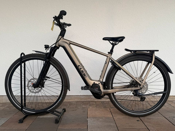 Cube Kathmandu Hybrid Pro