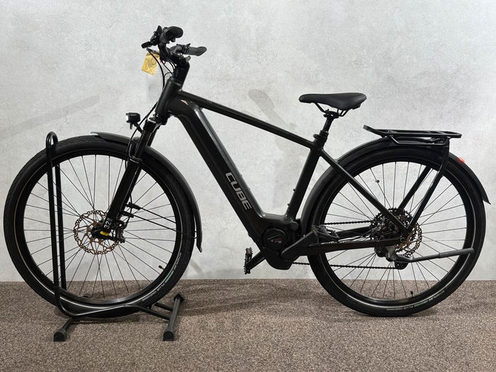 Cube Kathmandu Hybrid EXC