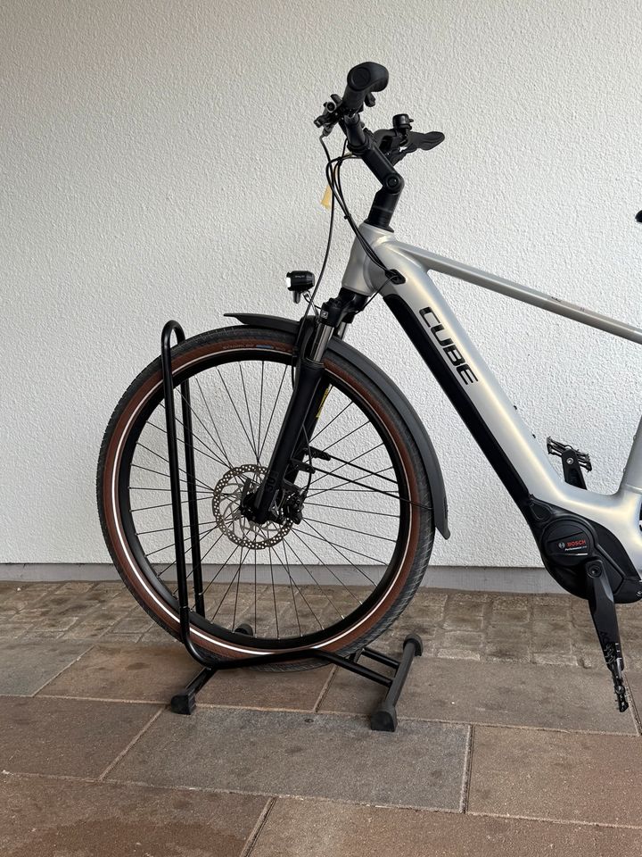 Cube Touring Hybrid Pro gebraucht – Foto 2