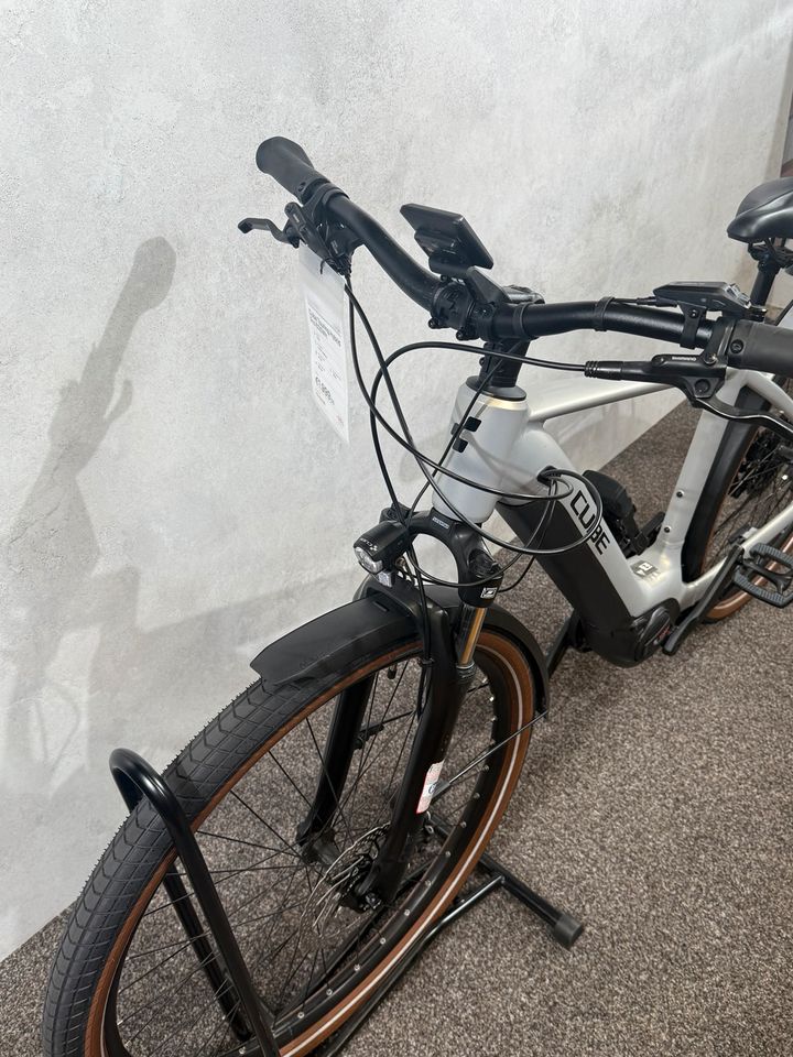 Cube Touring Hybrid Pro gebraucht – Foto 7