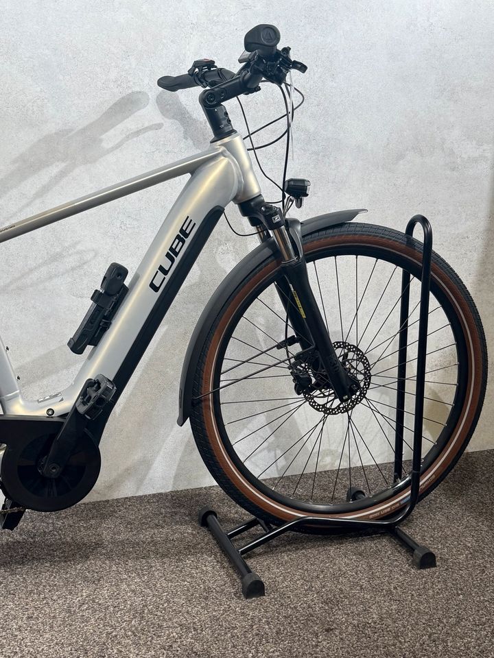 Cube Touring Hybrid Pro gebraucht – Foto 11
