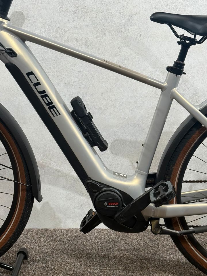 Cube Touring Hybrid Pro gebraucht – Foto 5